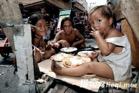 ���������ʮ�������̵㣬��һ����Щ���˳�������(1)