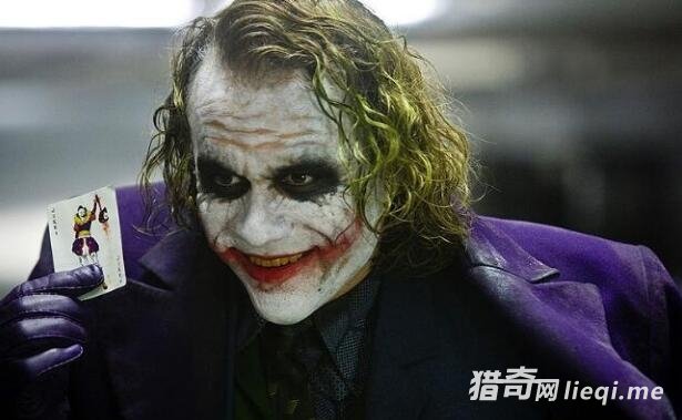 8λ��Ӱ��û������������������ǣ���С������������ԩ(1)