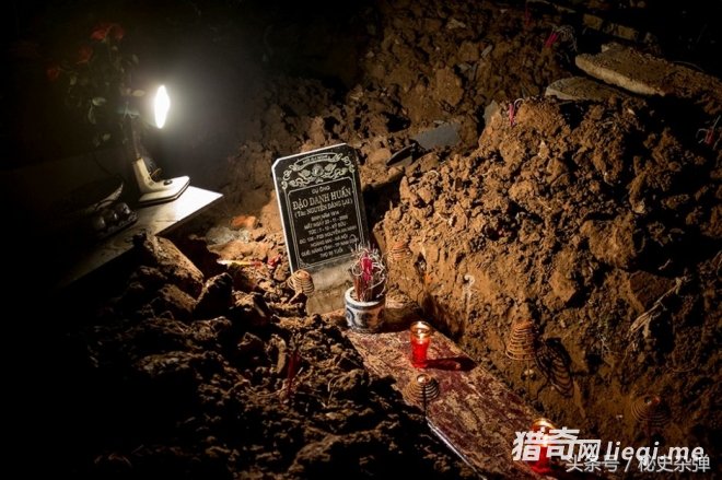 ʵ��Խ�Ϻ������ŵ�������ȫ���̣��ڳ�����3���Ź��ٰ���(1)