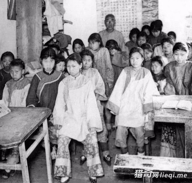 30�ž�ʱ����Ů�˵�����Ƭ���ع���С��Ϊ�����Ǹ����(5)