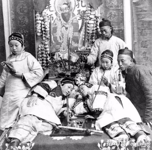 30�ž�ʱ����Ů�˵�����Ƭ���ع���С��Ϊ�����Ǹ����(6)