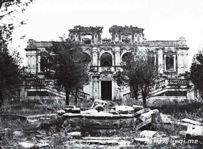 ����Ƭ��¼Բ��԰����13��������ֺ�ĵۻ�԰����û�ڻĲ���(2)