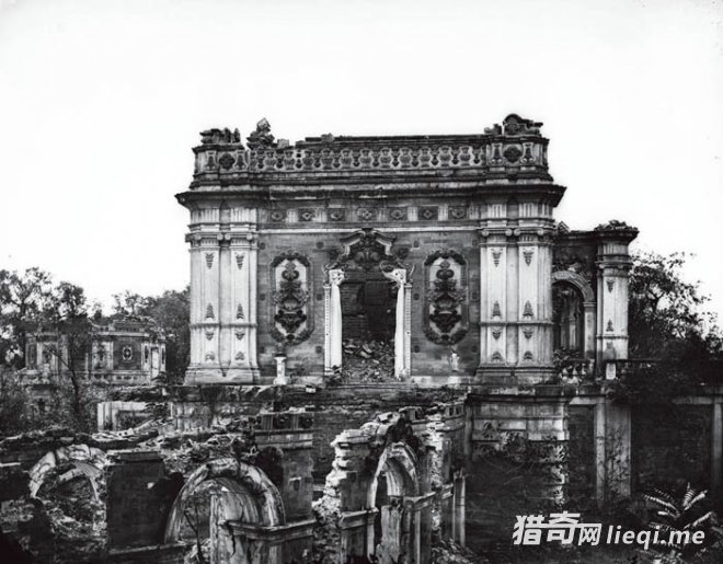 ����Ƭ��¼Բ��԰����13��������ֺ�ĵۻ�԰����û�ڻĲ���(3)