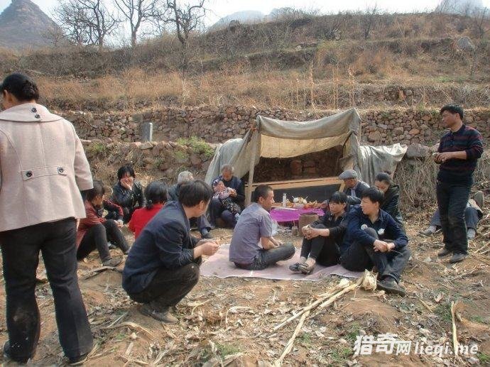 �ϲ��ε��ϰ�Ҫ��Ǩ�� �ڿ��صغ󿴵����һĻ