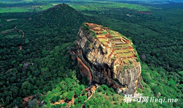 һ����ȥһ�ε�ɫ�ʹ��ȣ��λõ�˹������(1)