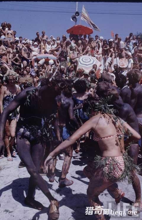 ����Ƭ��60���ǰ�������ŵ�ɳ̲����(4)