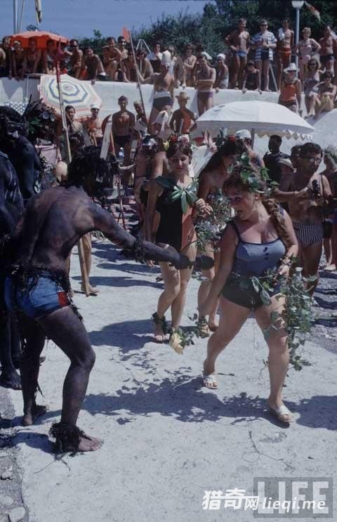 ����Ƭ��60���ǰ�������ŵ�ɳ̲����(2)