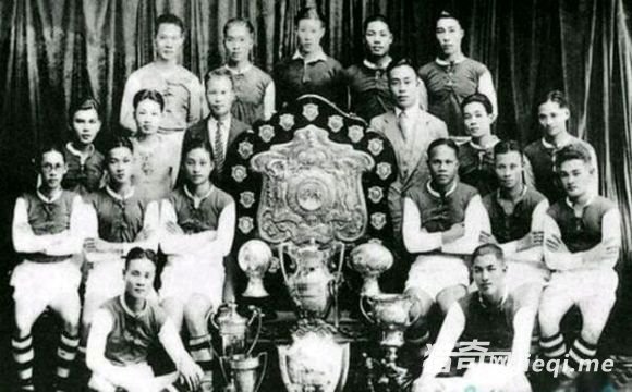 ��������Ƭ�������׵ĳ���������ʱ������ϼ�����һλ�ʵ�(1)