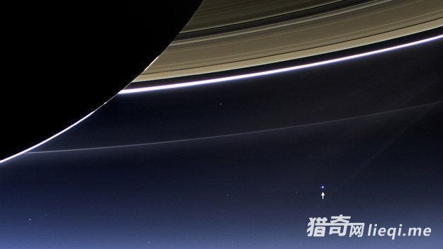 �Ӻ������Ͽ�����ֻ��һ�����أ�����ײ��������ж���¡�(1)