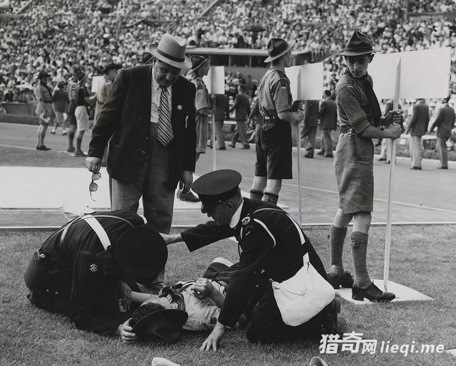 1948���׶ذ��˻�����Ƭ���ڶ��������ս����׽��˶���(3)