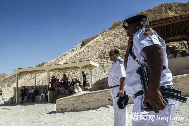 ��������7000��ǰʧ��ųǣ���ʷ���й��ĳ�����Զ(2)