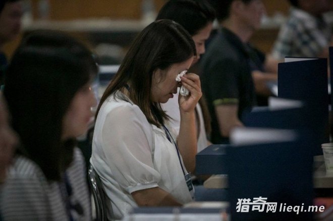 �������������������Щ��׼�����ա�д���飬Ȼ���Լ��ɽ��ײ���(1)