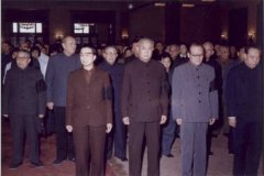 �ܶ���׷�����ϵĽ��ࣺ�������ݲ���ϲɫ