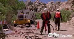 �޹�·���һ̲Ѫ �ܳ�һ����Ȼ����