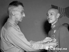 �ҿ���ս���ţ�ϣ���չؼ�ʱΪ�η�������ʯ