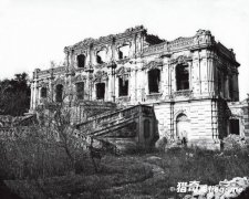 ����Ƭ��¼Բ��԰����13��������ֺ�ĵۻ�԰����û�ڻĲ���