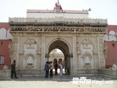 ����ӡ�ȵ�������������������ֻ���󣬼�˾�������ͬ����ʳ��