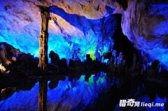 �������������³ǡ����й������240�ף����ﻹ��һ���񻰹���