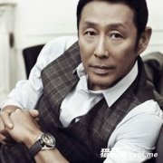 ����Ȧӵ��˽�˷ɻ���8�����ǣ��Ա�ɽ�Ǽܾ��������ģ�